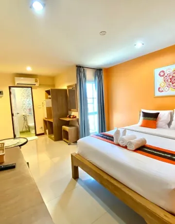 ห้องซูพีเรียร์ เตียงใหญ่ 1 เตียง