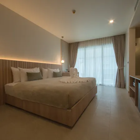Niranapa Boutique Resort Отели рядом с достопримечательностью «Смотровая площадка Ката-Карон»