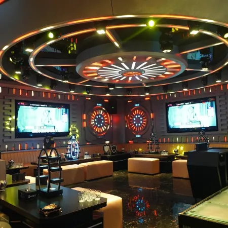 Home me Hotel - Makati