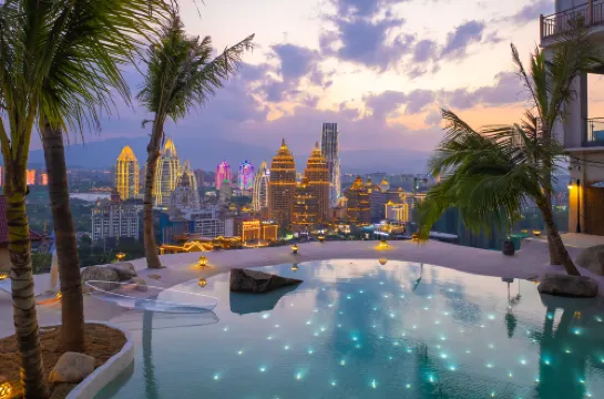 西雙版納景洪椿山夕上SAND POOL半山度假酒店