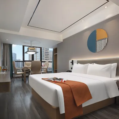 Meisu Yunman Hotel (Changsha Yinpenling Wanda Plaza Liugouyu Subway Station) Hotels near Changsha Yuelu Binjiang Elementary School
