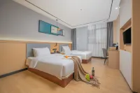 Yiju Hotel (Yingtan Kaixiang Central Plaza)