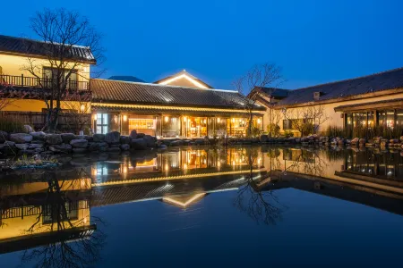 Rezen (Nanzhuang Transfer Center Store, Dayuan Cultural Park, Jiuhua Mountain Scenic Area) Отели рядом с достопримечательностью «Statue of Kṣitigarbha Bodhisattva»