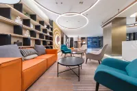 Ni Hao Hotel (Linyi Yishui Donggao Gongyuan) فنادق في إيشوي