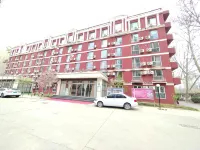 International Exchange e Center of Hebei University Hotels in Hebei University/Baoding Military School Park/