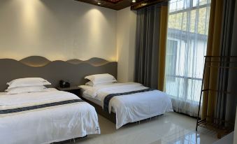 Qinglongtan Shanshui Inn, Bomaolan