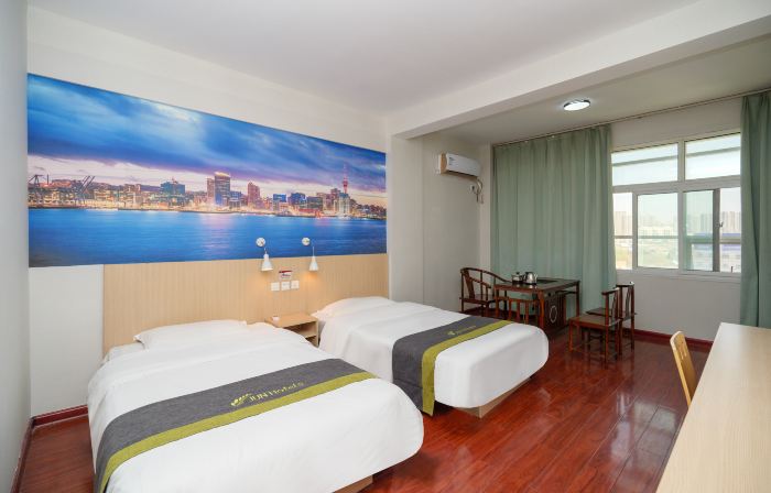 Yasiman Hotel (Suizhou Passenger Transport Center)
