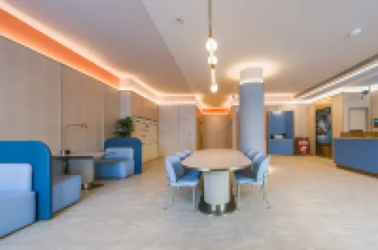 HanTing Hotel (Liyang Babai Ban Shanghe City)