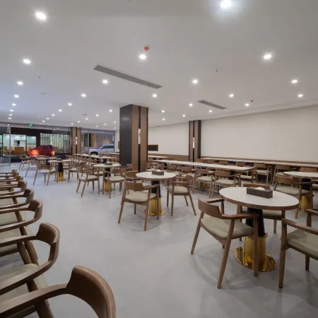 Zhenyuan Hotel