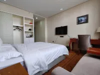 GreenTree Alliance Hotel (Golmud Yanhu Square) Hoteles cerca de Dongtai Ji Nai'er Lake