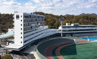 SETOUCHI KEIRIN HOTEL 10 by Onko Chishin