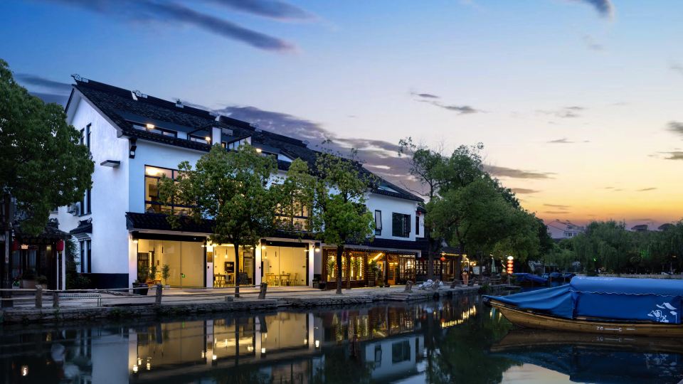 Fumeng Yuehe River View Homestay