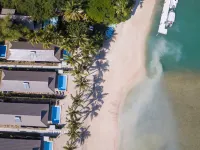 First Landing Beach Resort & Villas Hotel berhampiran Treasure Island