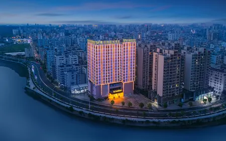 Vienna International Hotel Zhanjiang Suixi Kongshengshan Scenic Spot Отели в г. Суйси