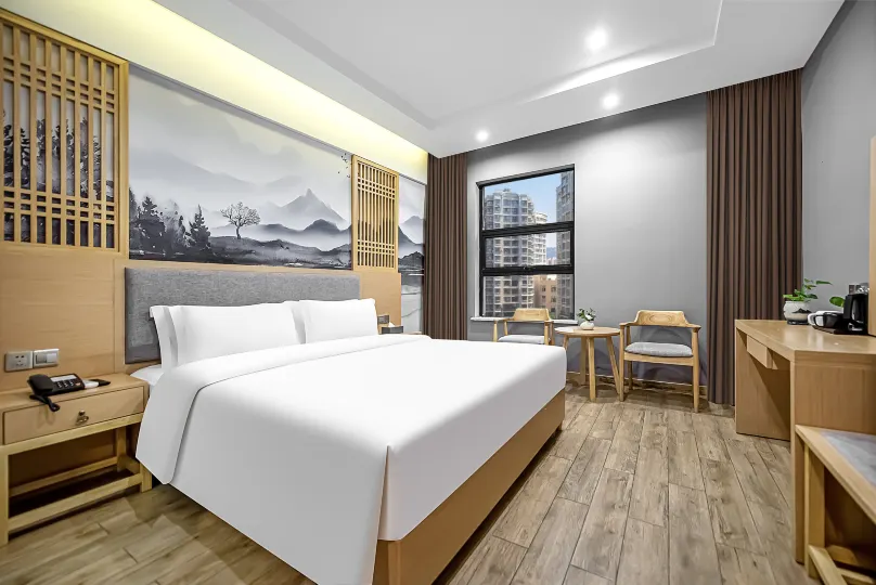 Yifeng Impression Hotel