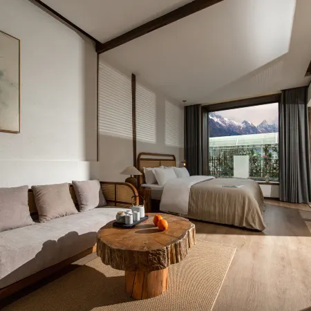 Yulong Mujianshan Homestay