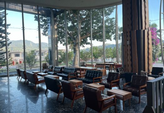 1. 치 리 리조트..