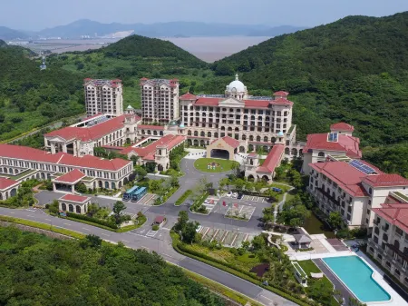 Workers'Resort Ningbo (Banbianshan Dujia)