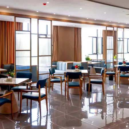 Puju Hotel in Qiemo County