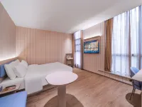 漢庭酒店（重慶港城海爾工業園店） 鄰近铁山坪的酒店
