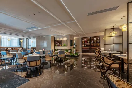 Yunxiao Junyi International Hotel Отели в г. Юньсяао