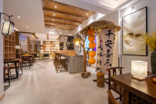 棲居客棧（長隆旅遊度假區店） 公仔腦附近的飯店