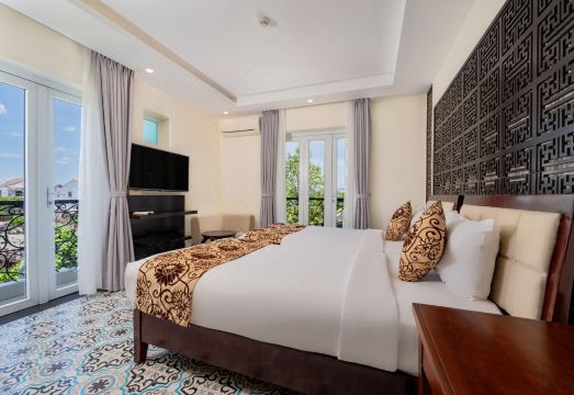 Hoi An Canal House Riverside 외관 또는 리버뷰