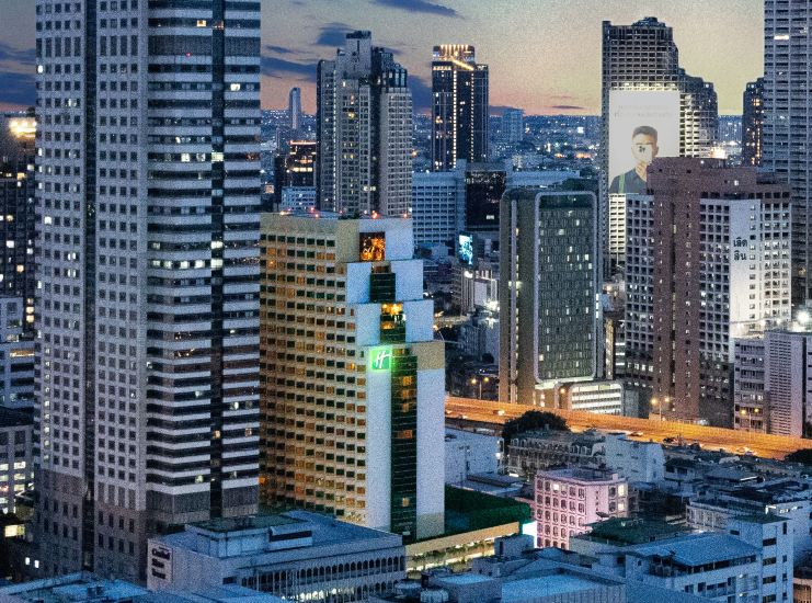Holiday Inn BANGKOK SILOM by IHG
