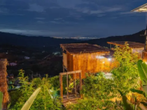 バーンロムナーオ メーリムのホテル