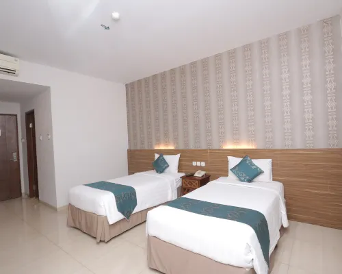 โรงแรมแกรนด์ อามิรา โรงแรมในสุราการ์ตา
