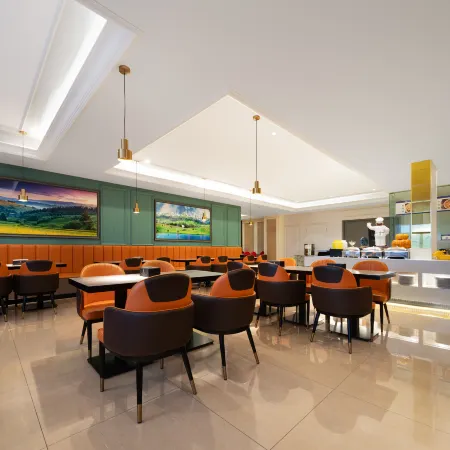 Jinhong International Hotel (Fuyun Passenger Transport Terminal Branch)