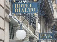 Hotel Rialto Отели рядом с достопримечательностью «Старый город»