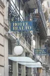 Hotel Rialto Hotels near Güell Palace