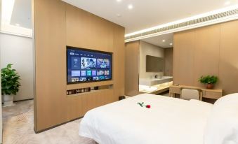 Enjoy Hotel