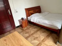 Lianping Ronghua Accommodation Hotels near Zhongxinzhen Huadeng Museum