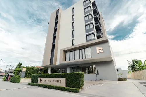 The Rise Suites Hotel, Chiang Mai