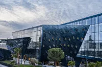 Doubletree by Hilton Nice Centre Iconic Отели рядом с достопримечательностью «Парк Кастель Де До Руа»