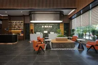 Zhuzhou Jincheng Hotel (Shennong City Yan Di Square Branch)