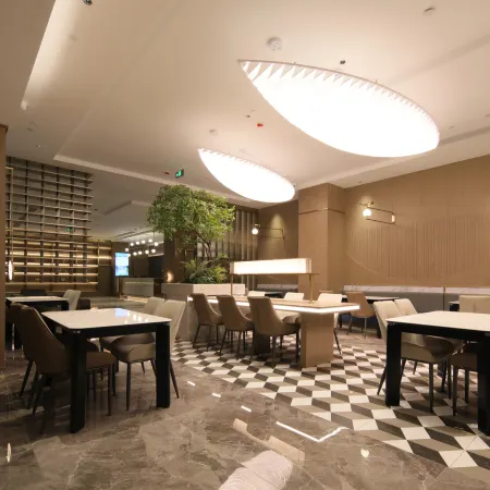 UNITED INVESTMENT MERRYDA  HOTEL