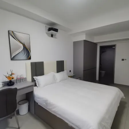 Lehe Chinese Inn Отели рядом с достопримечательностью «Dalian University of Foreign Languages (Lvshun South Road)»