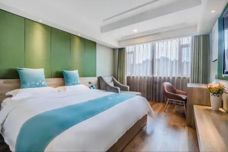 Qingdao Hongyun Hotel Отели рядом с достопримечательностью «Tangdao Bay Coastal Park»