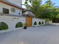 Rayva inn Hotels in Omadhoo