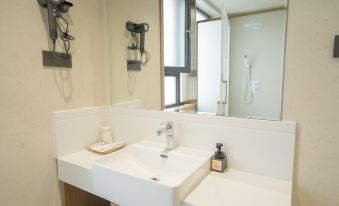 Ji'an Jiangnan Yisu Hotel