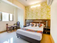 FabHotel Gargi Deluxe - Nr Raja Dinekar Musuem โรงแรมใกล้สรัสบาวก์