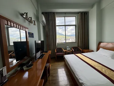 Pupiao Ruifeng Hotel Hotels near Malanlin Beach Hot Spring Tent Camp