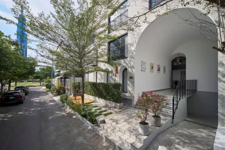 M Village Living Trần Não
