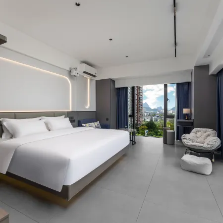 Lime House Hotel (Guilin Station MixC Branch)