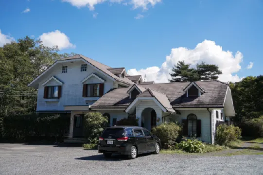 FOREST GARDEN HOTEL Hotels near Yamanashi Prefectural Fuji-yuusui-no-sato & Mori-no-naka Aquarium