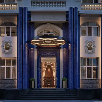 LIZZY • Ritz Hotel on Harbin Central Street Отели рядом с достопримечательностью «Jingyang Pedestrian Street (Daxin Street)»