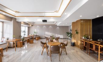 Baye Liangpin Holiday Apartment